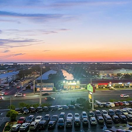 Carousel Condos آوشين سيتي الغرفة الصورة