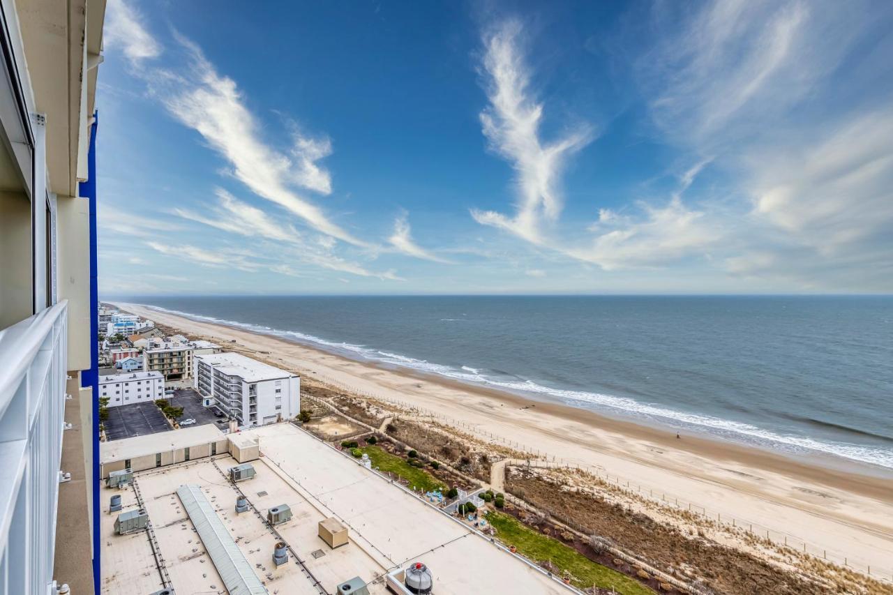 Carousel Condos آوشين سيتي الغرفة الصورة